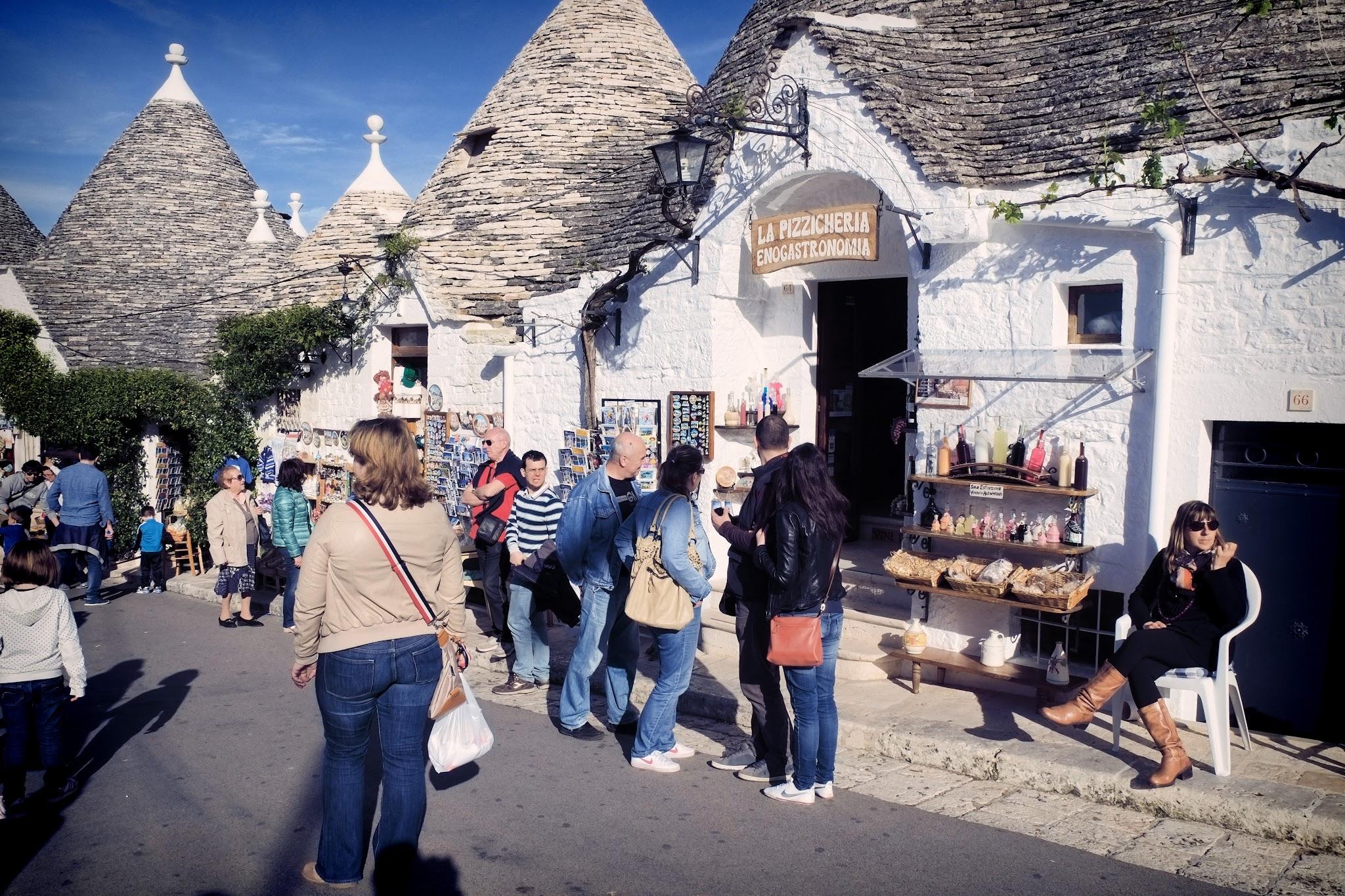 Which Destinations Are Best for a Solo Trip
