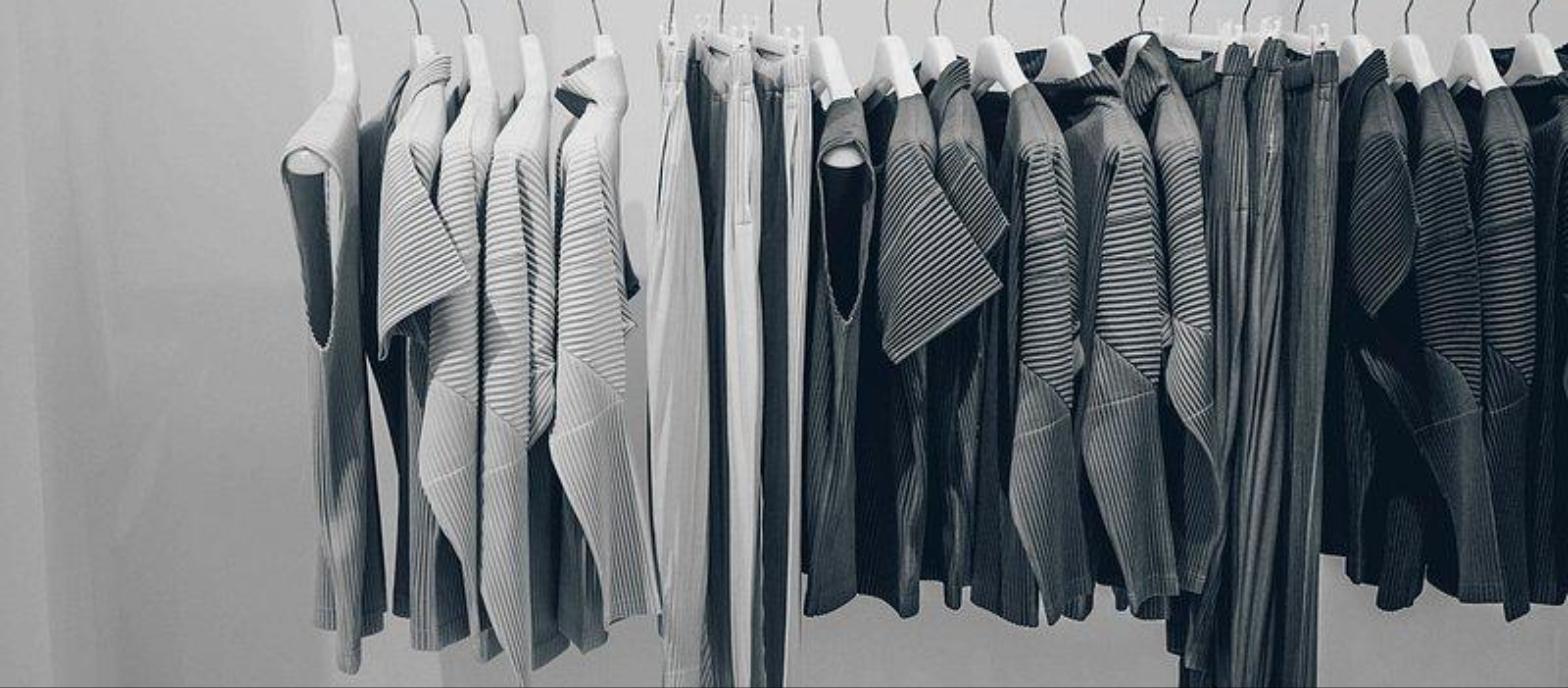 How to Build a Capsule Wardrobe That Works Year-Round