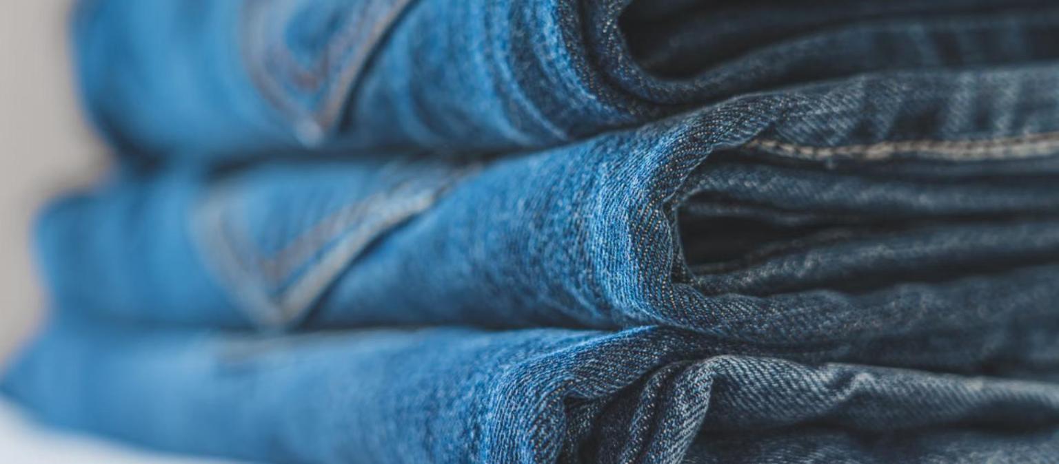 How to Choose the Right Jeans for Your Body Shape